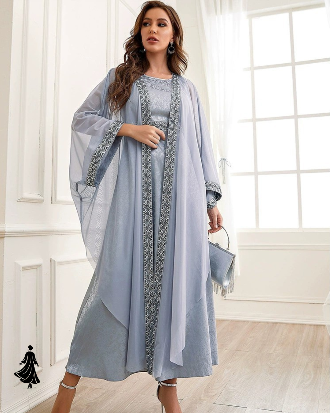 Graceful Embroidered Abaya – Cozy Autumn Modest Fashion